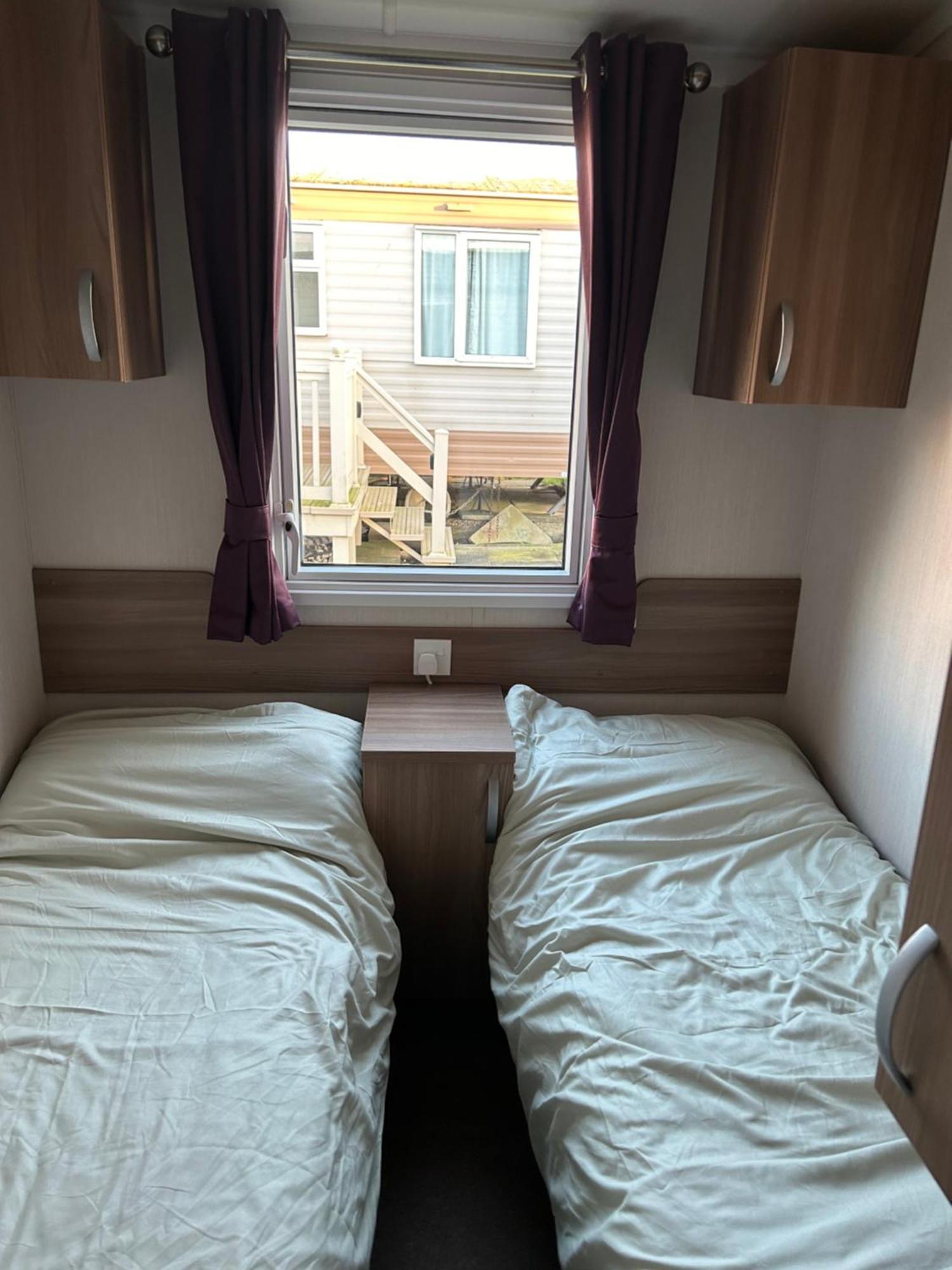 3 Bedroomed Caravan With Amazing Sea Views! Scarborough Exterior foto