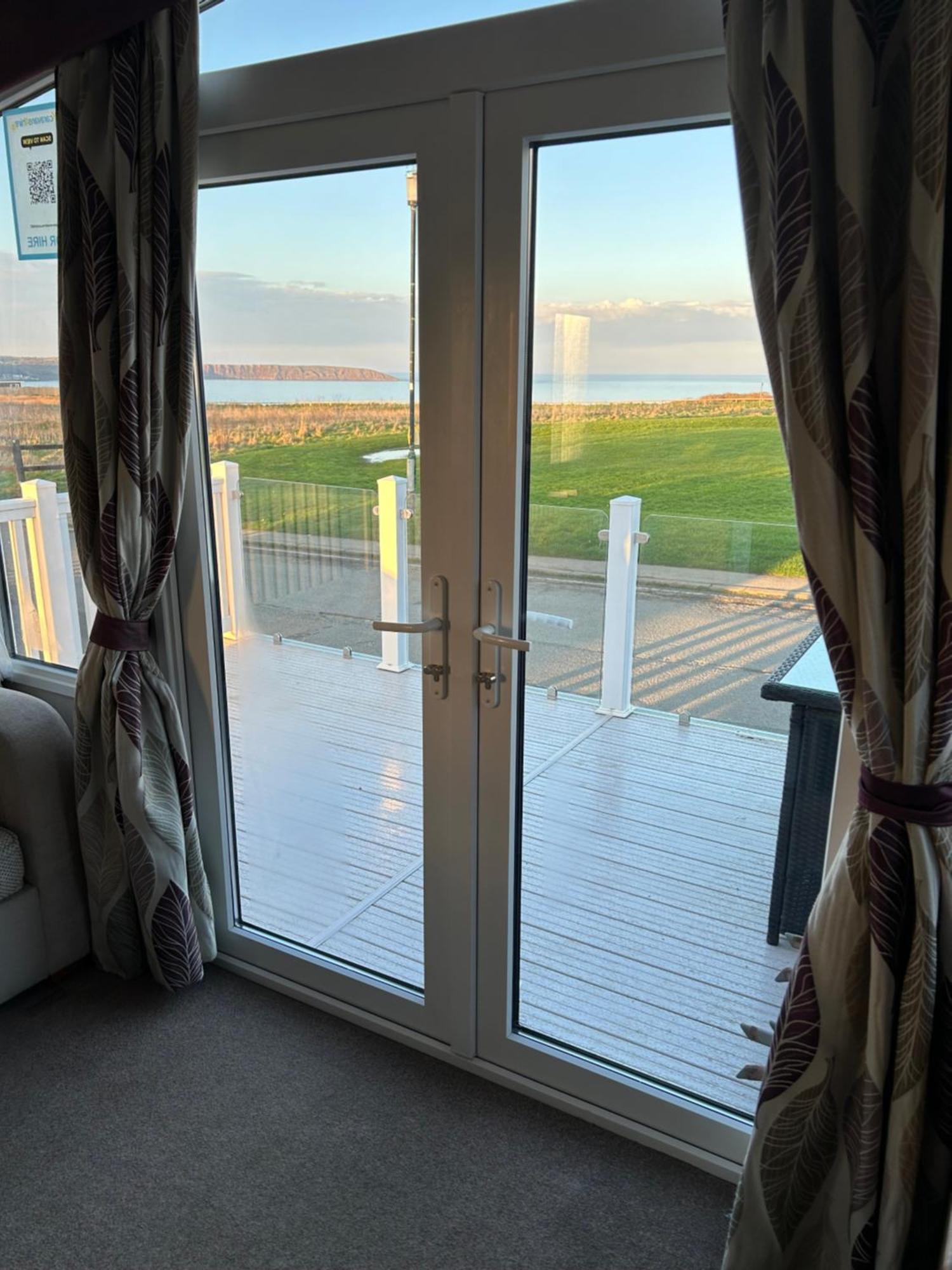 3 Bedroomed Caravan With Amazing Sea Views! Scarborough Exterior foto